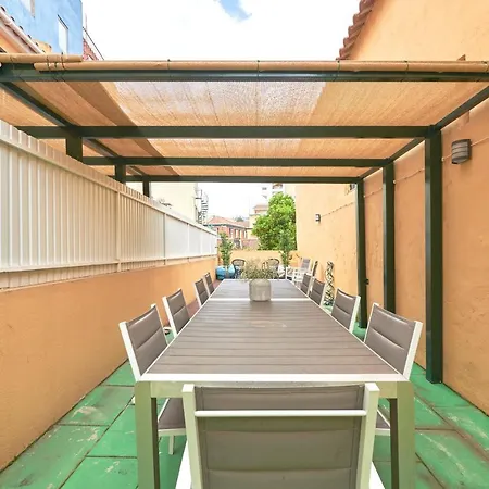 Appartamento Idyllic With Amazing Courtyard, By Timecooler Lisbona