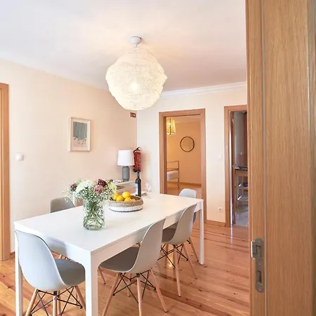 Idyllic With Amazing Courtyard, By Timecooler Appartamento