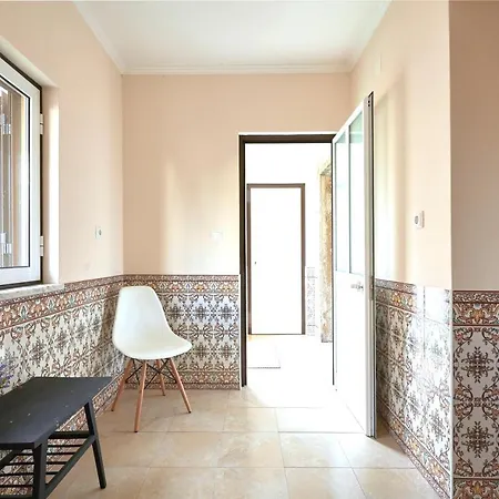 Idyllic With Amazing Courtyard, By Timecooler Apartman *
