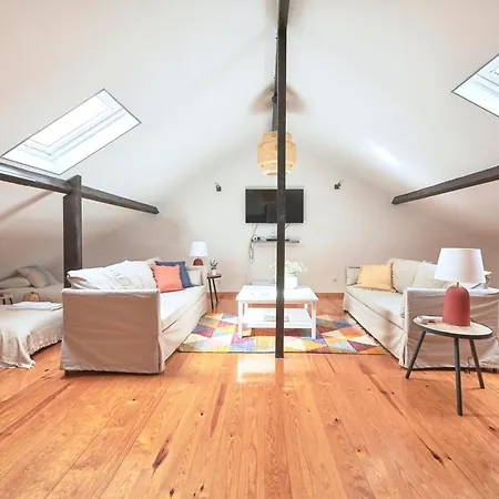Apartman Idyllic With Amazing Courtyard, By Timecooler