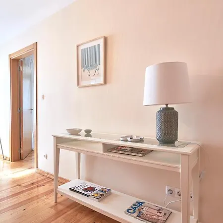 Apartmán Idyllic With Amazing Courtyard, By Timecooler