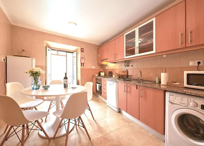 Idyllic With Amazing Courtyard, By Timecooler Διαμέρισμα Lisboa