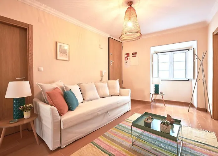 Διαμέρισμα Idyllic With Amazing Courtyard, By Timecooler Lisboa