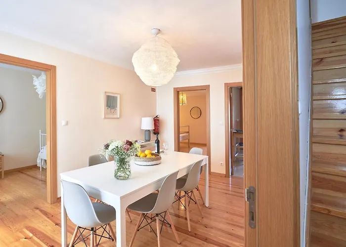 Idyllic With Amazing Courtyard, By Timecooler Διαμέρισμα