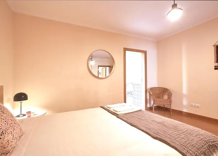 Idyllic With Amazing Courtyard, By Timecooler Lisboa