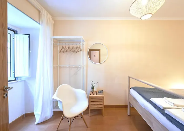 Idyllic With Amazing Courtyard, By Timecooler * Lisboa