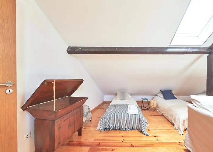 アパート Idyllic With Amazing Courtyard, By Timecooler