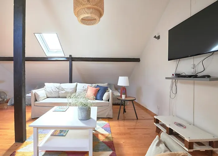 Idyllic With Amazing Courtyard, By Timecooler Appartement Lisboa