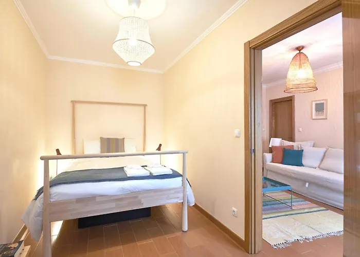 Idyllic With Amazing Courtyard, By Timecooler Διαμέρισμα *