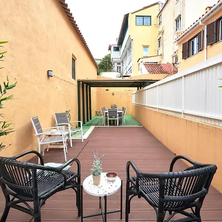 公寓 Idyllic With Amazing Courtyard, By Timecooler *