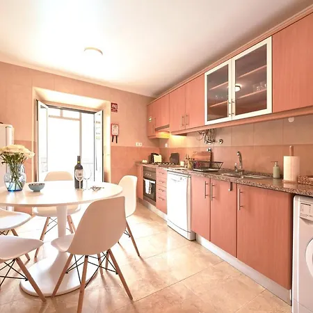 Idyllic With Amazing Courtyard, By Timecooler Appartement Lissabon